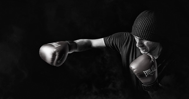 Read more about the article Tennis Pro Turned Thriller Writer on His First Novel